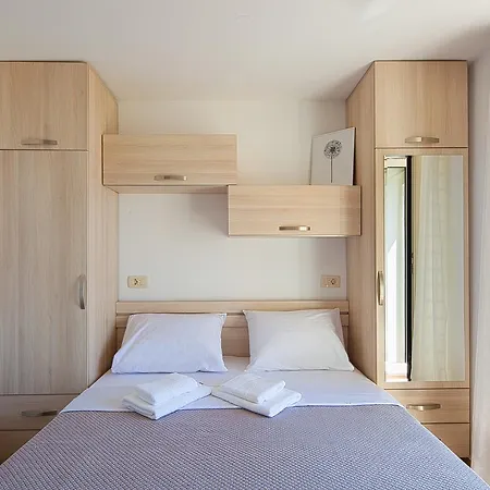 Djuro Rafailovic Apartment Budva